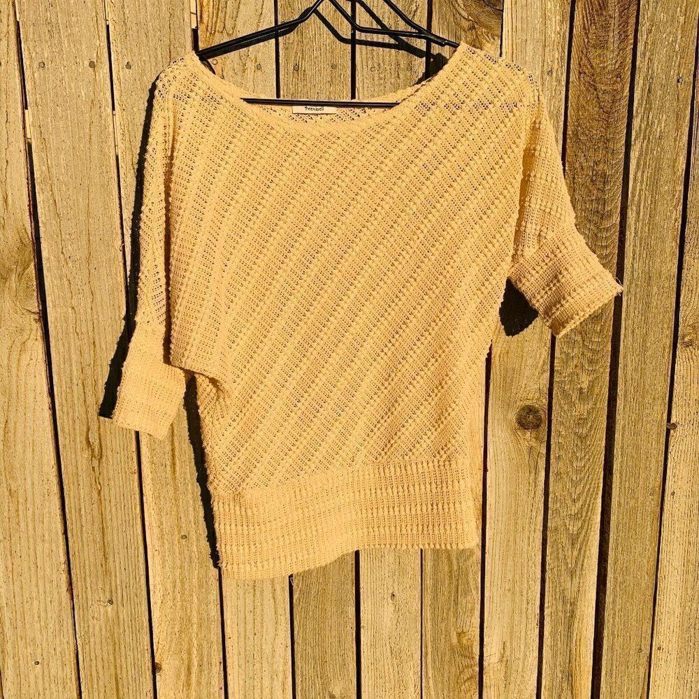 Teenbell sweater mid sleeve jr large
